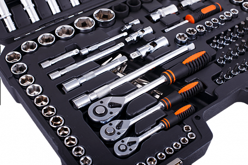 Набор инструментов Кратон TS-23 socket 150, 1/4"+3/8"+1/2"