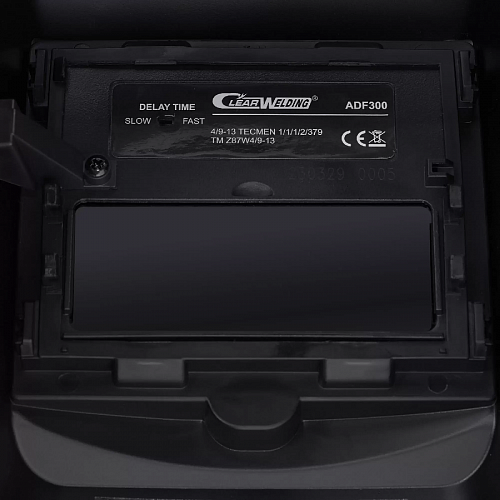Сварочная маска с автоматическим светофильтром Tecmen ADF 300 TM1